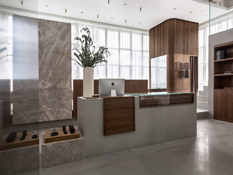 160平米西服定制店裝修設(shè)計效果圖