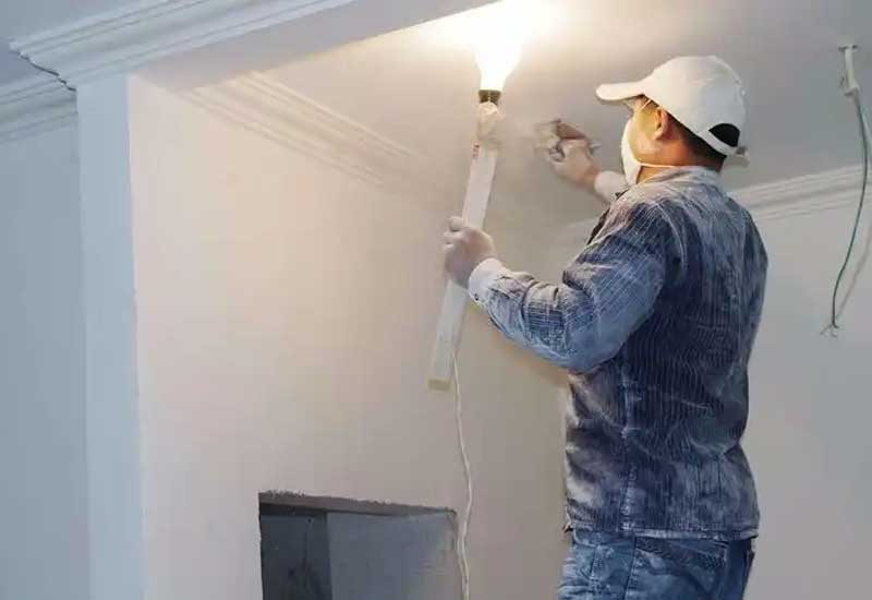 鄭州舊房翻新材料：老房墻面的底漆涂刷工具